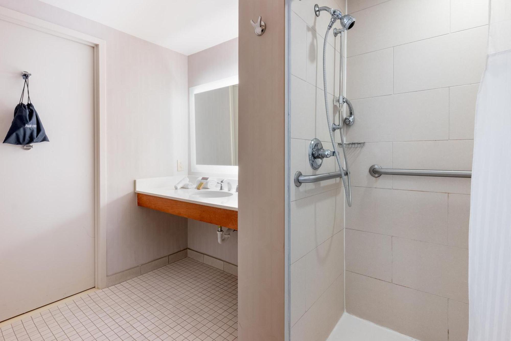 Hotel Doubletree By Hilton Atlanta Airport College Park Zewnętrze zdjęcie