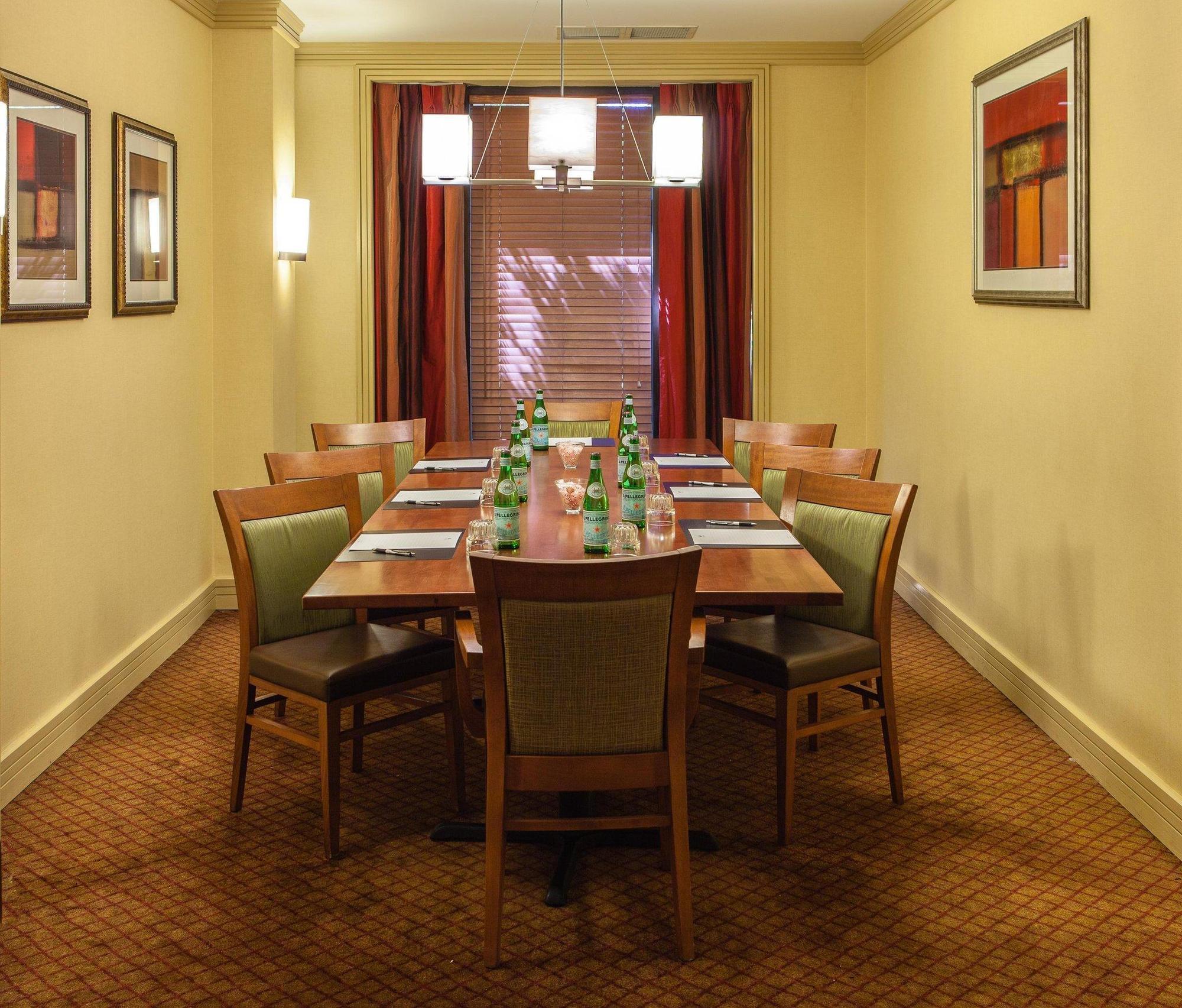 Hotel Doubletree By Hilton Atlanta Airport College Park Zewnętrze zdjęcie